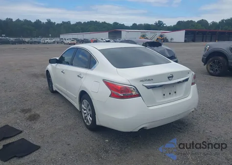 2015 Nissan Altima 2.5 S from USA, damaged, VIN 1N4AL3AP8FN906214